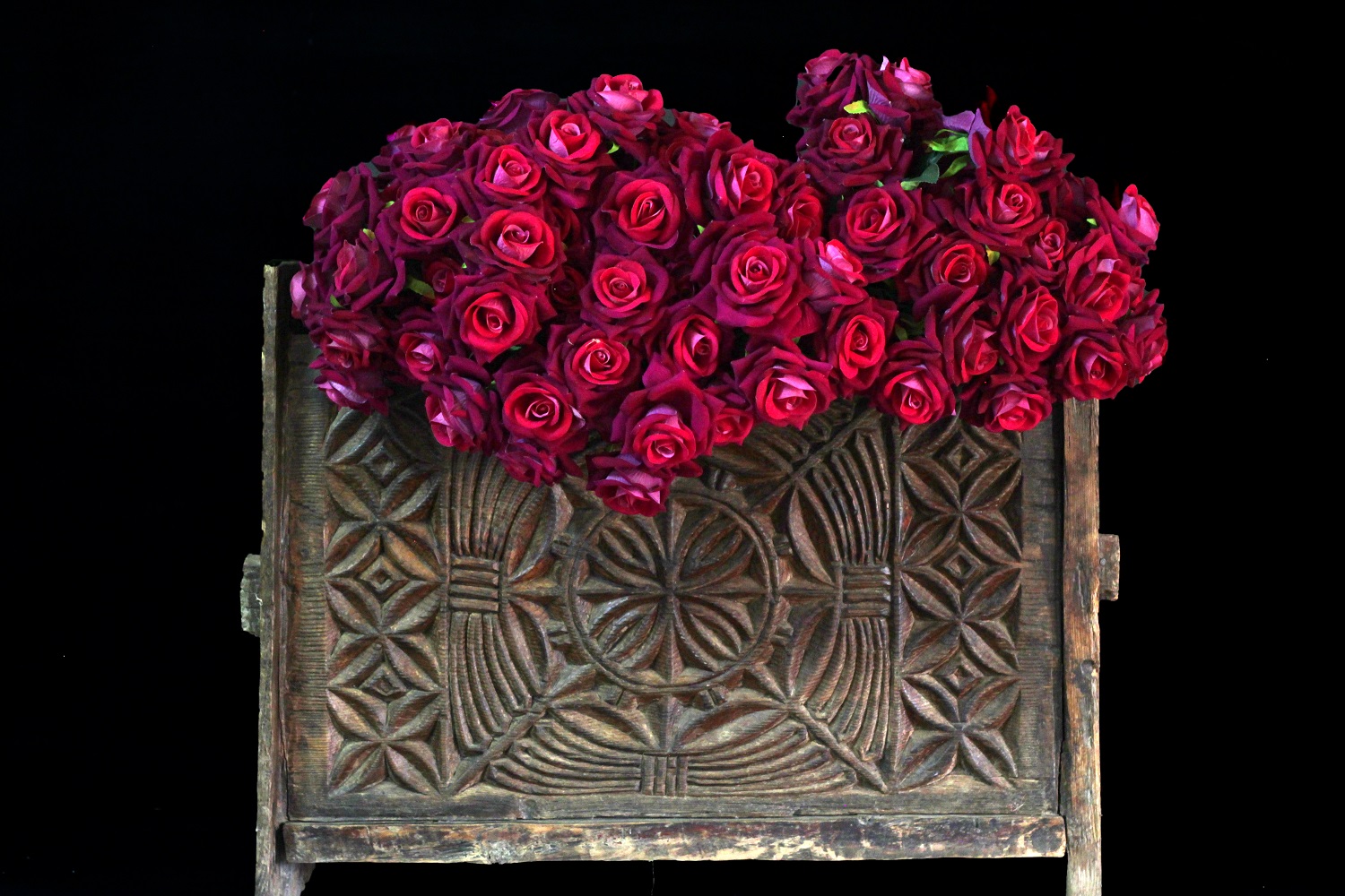 Synthetic Rose